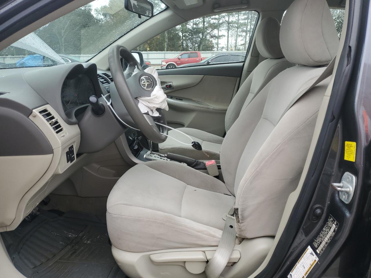 2010 Toyota Corolla - Image 7