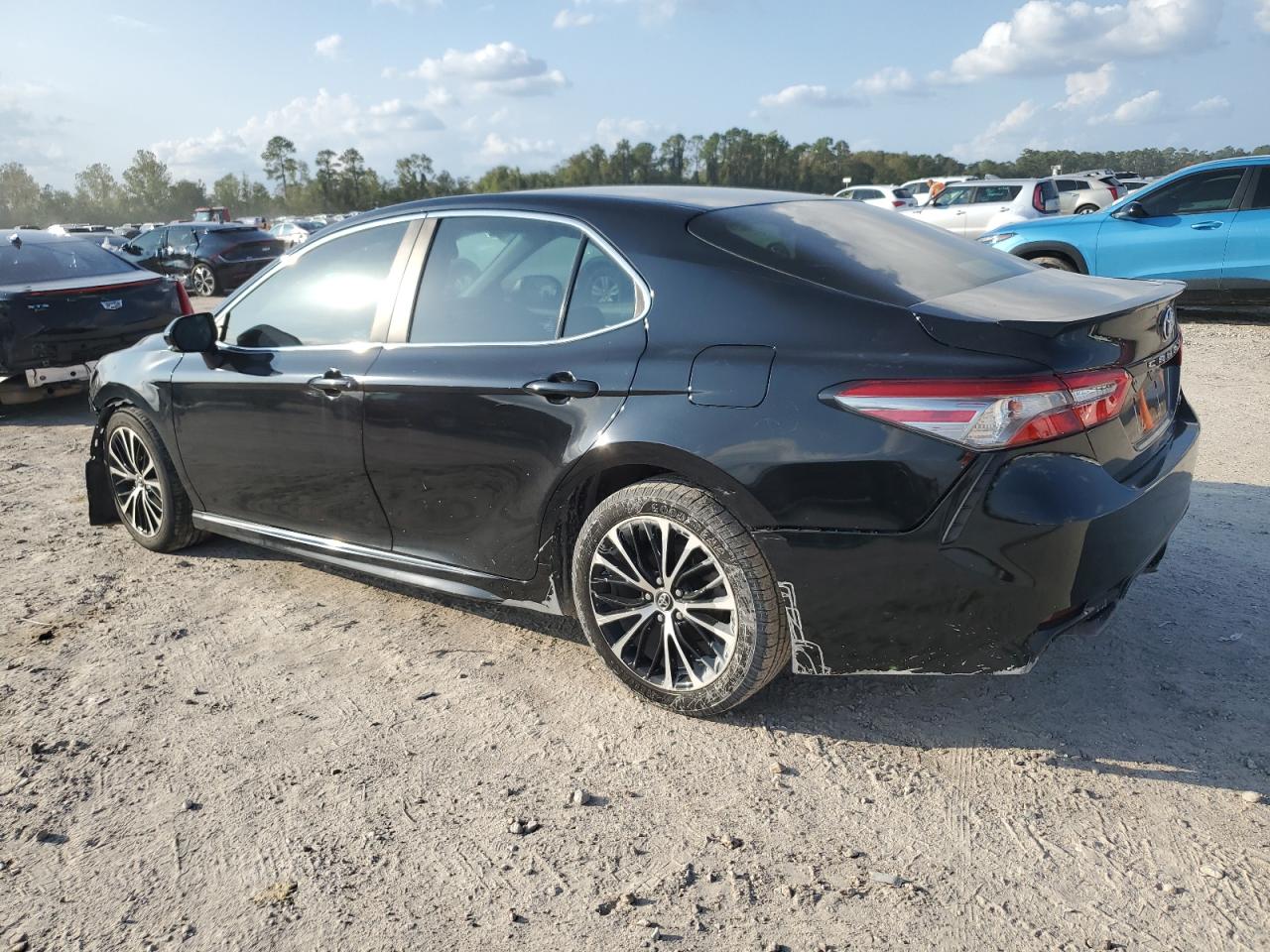 2018 Toyota Camry - Image 2