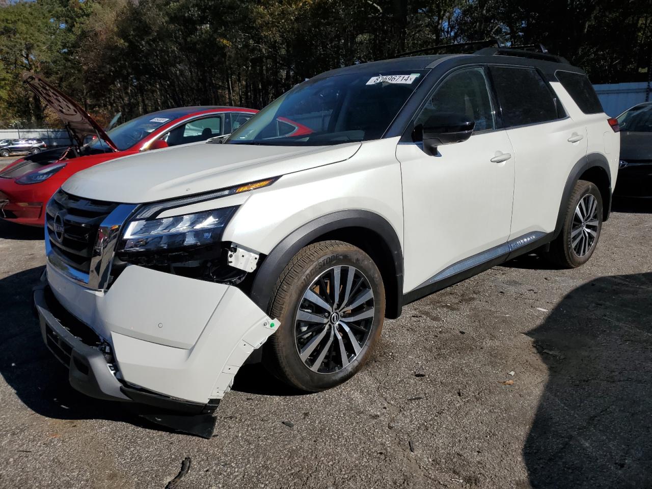 2024 Nissan Pathfinder - Image 1