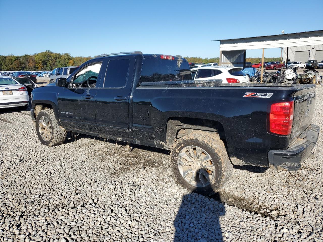 2016 Chevrolet Silverado - Image 2