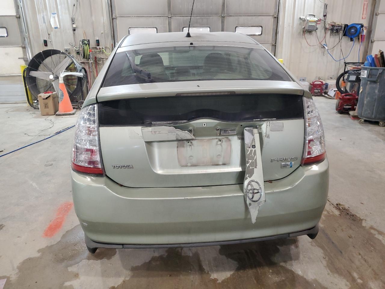 2008 Toyota Prius VIN: JTDKB20U283374377 Lot: 81684924