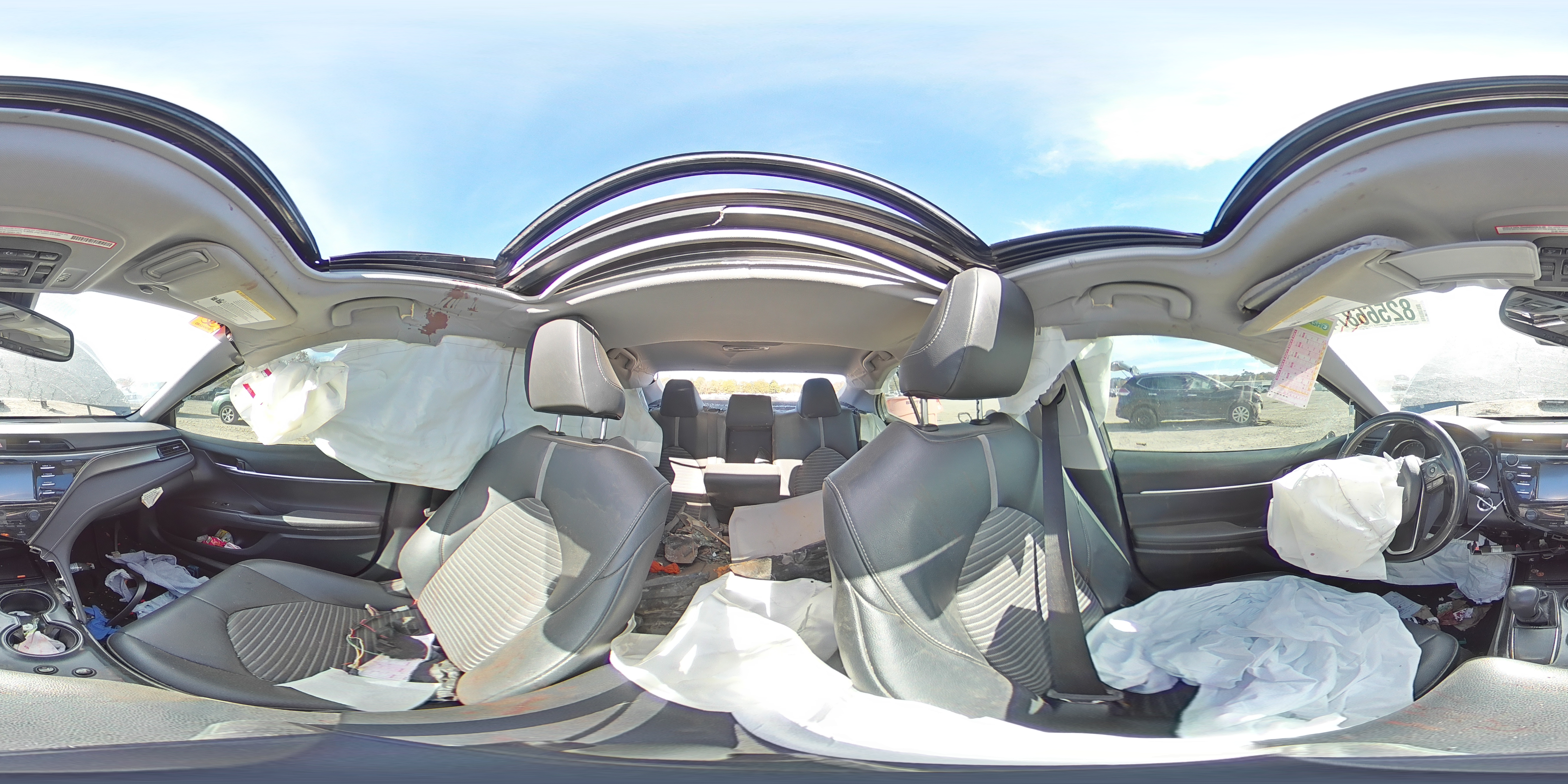 2019 Toyota Camry - Image 12