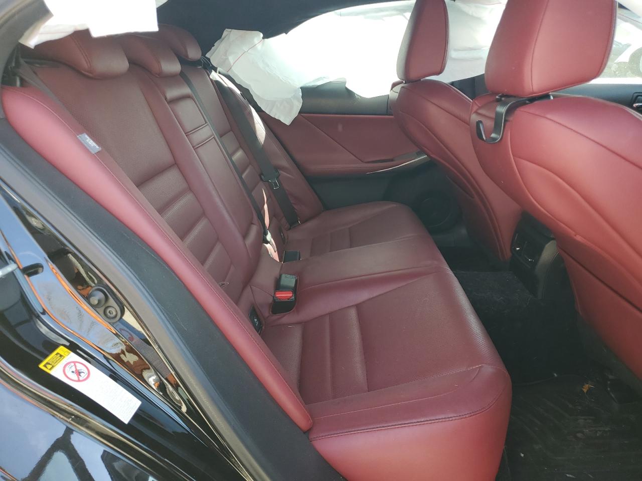 2014 Lexus IS - Image 10
