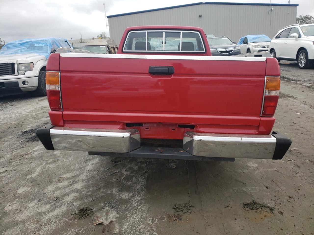 1987 Toyota Pickup 1/2 Ton Rn55 Dlx VIN: JT4RN55D4H0243985 Lot: 79799704