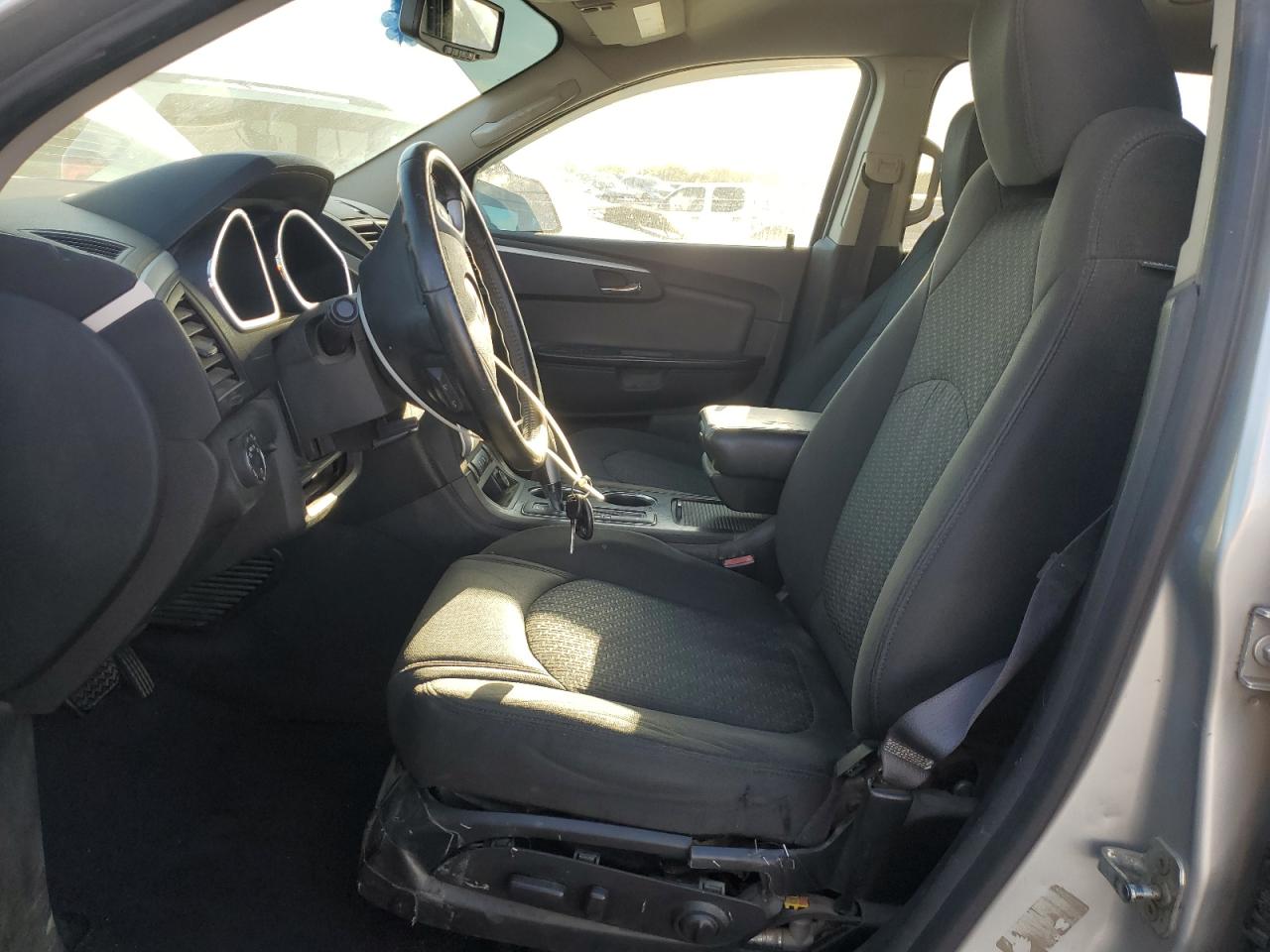 2012 Chevrolet Traverse - Image 7