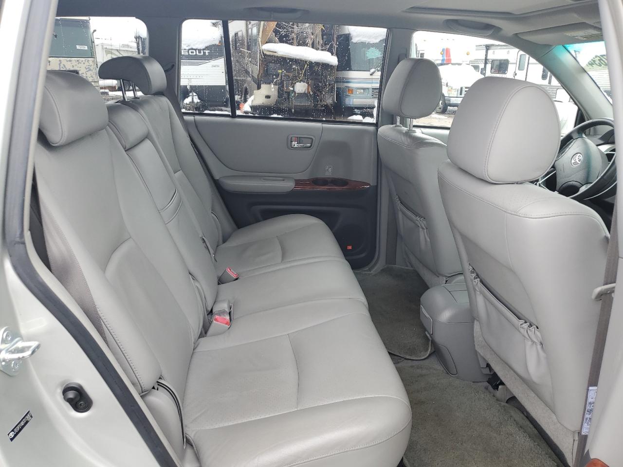 2007 Toyota Highlander - Image 11