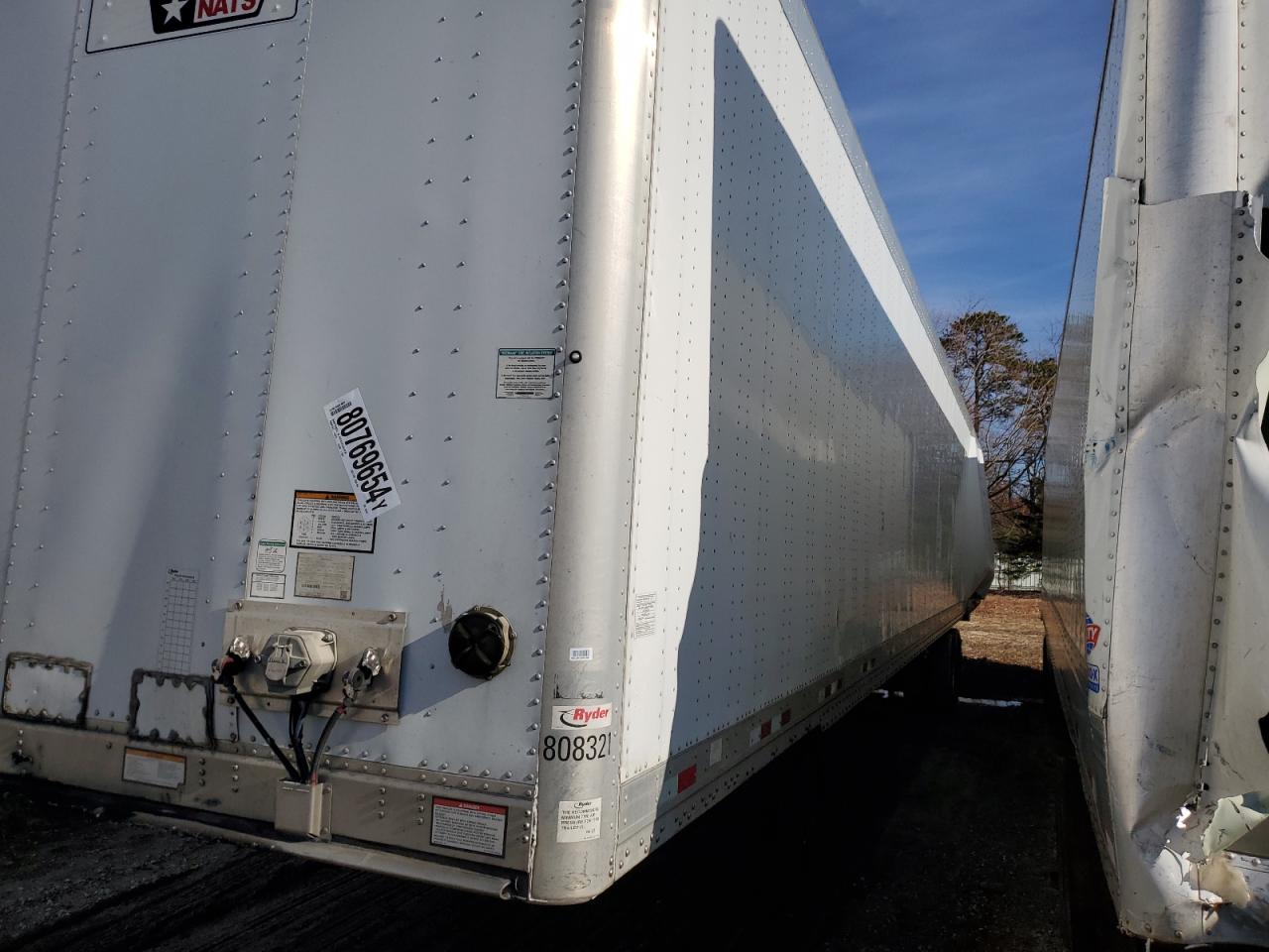 2019 Other Trailer white null null 1GRAA0626KB145597 photo #3