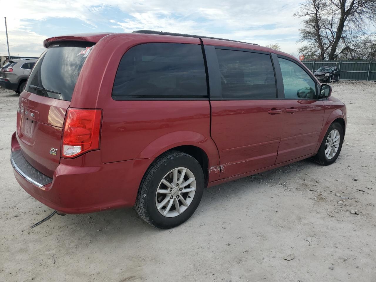 VIN 2C4RDGCG1ER210777 2014 DODGE CARAVAN no.3