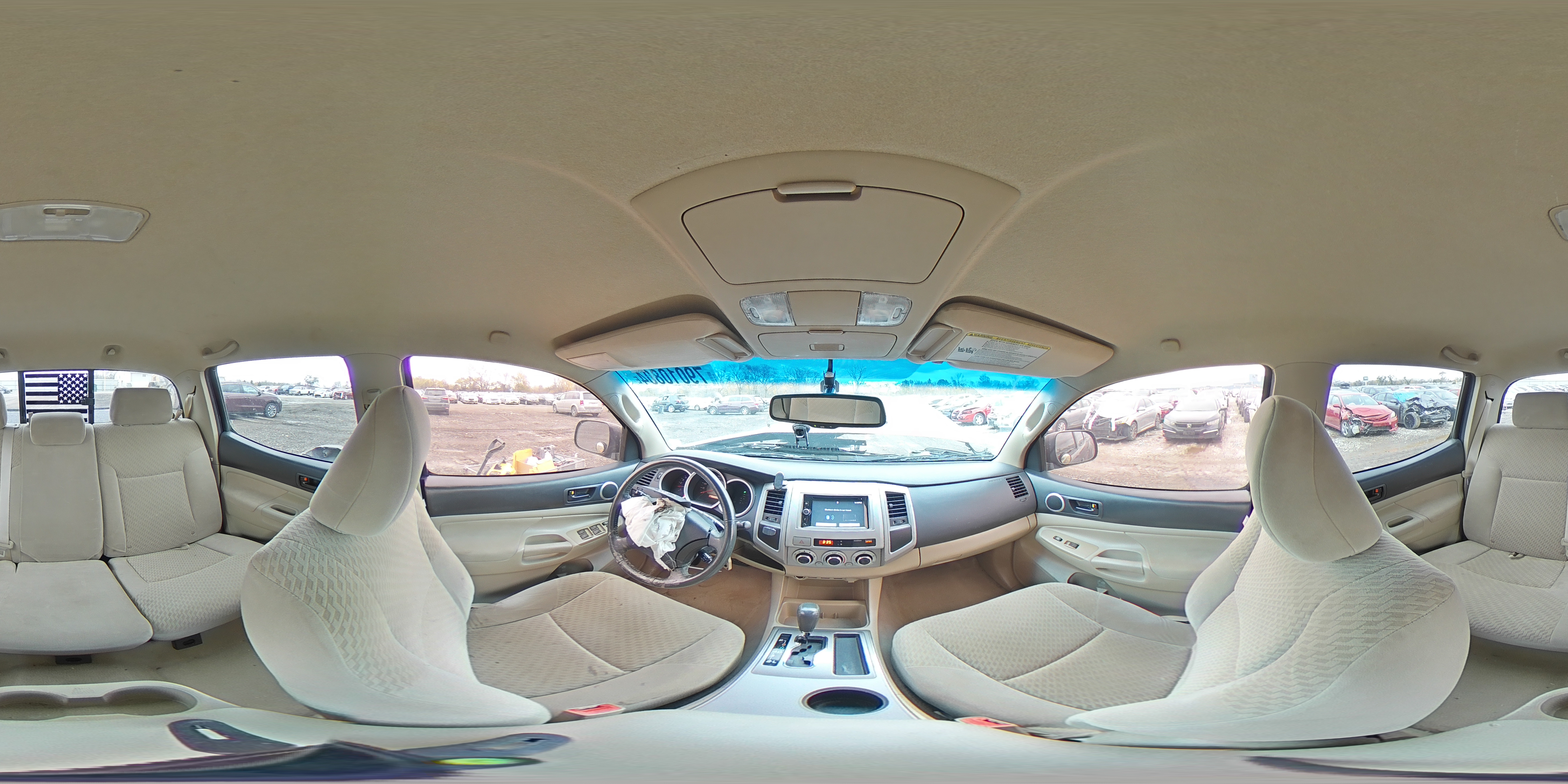 2010 Toyota Tacoma - Image 13