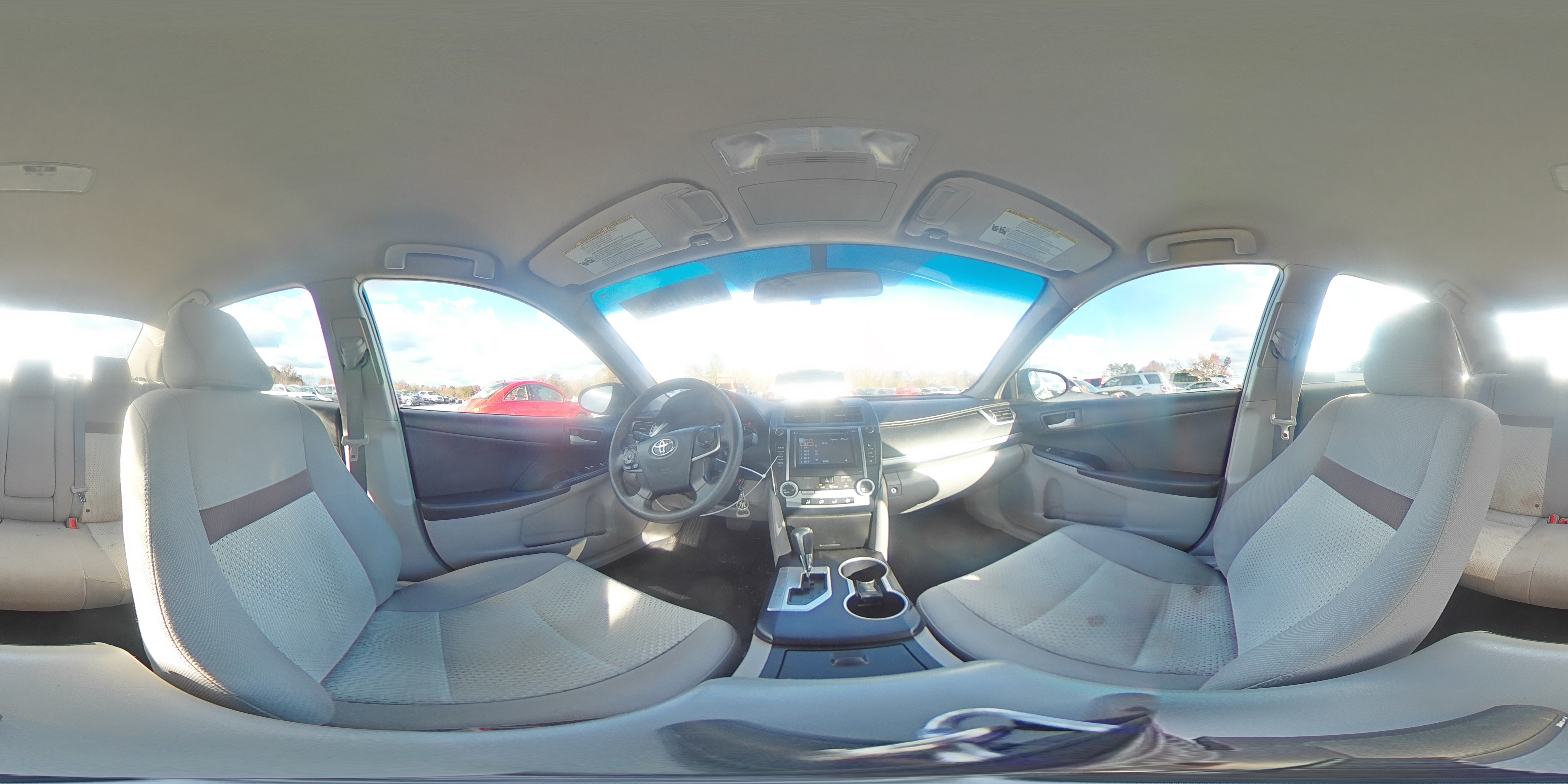 2012 Toyota Camry - Image 12