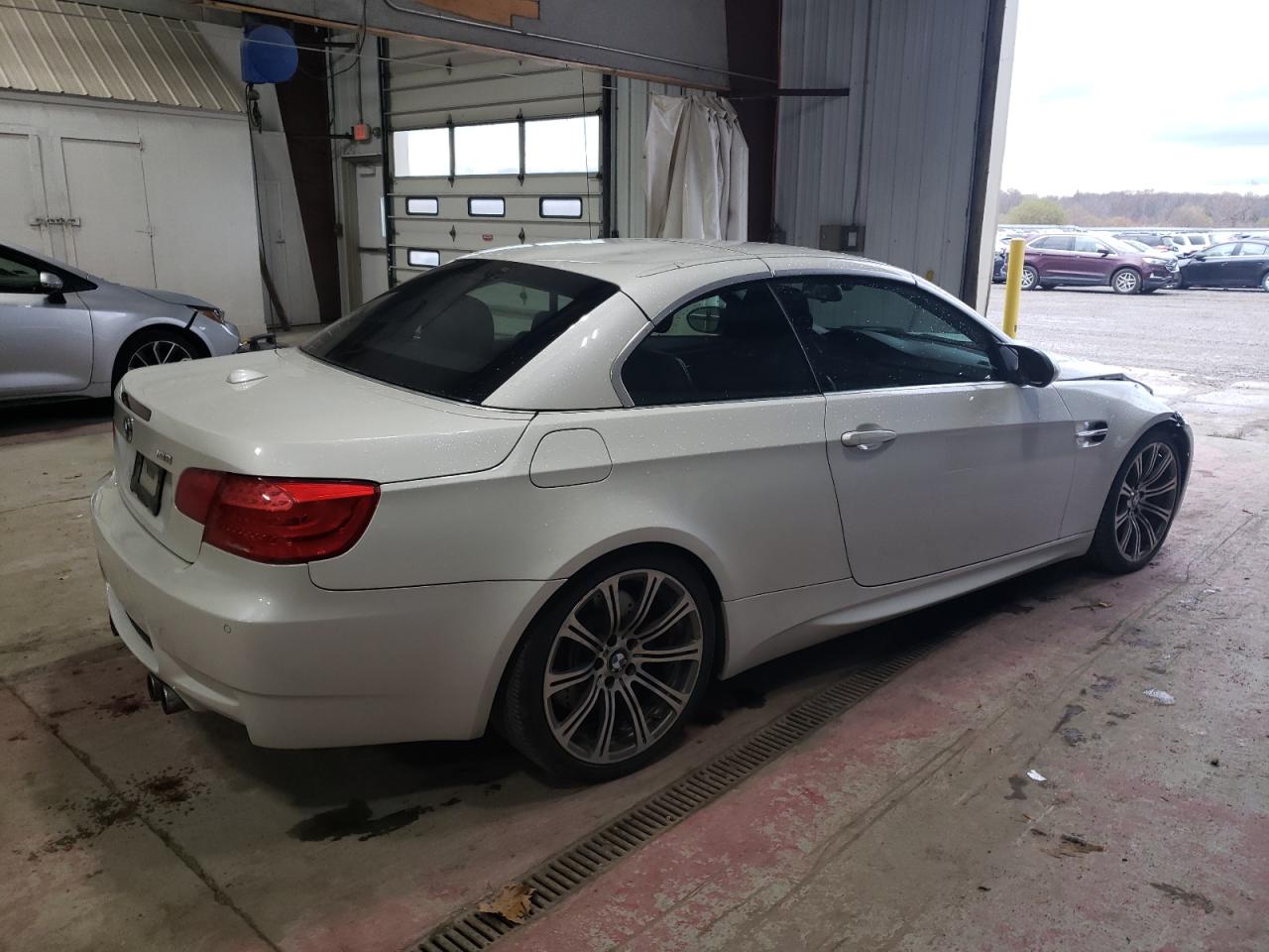 VIN WBSDX9C50DE785467 2013 BMW M3 no.3