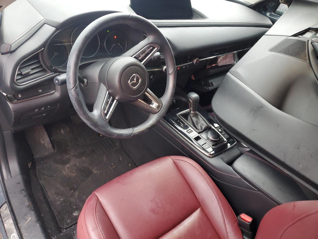 2022 Mazda CX-30 - Image 8