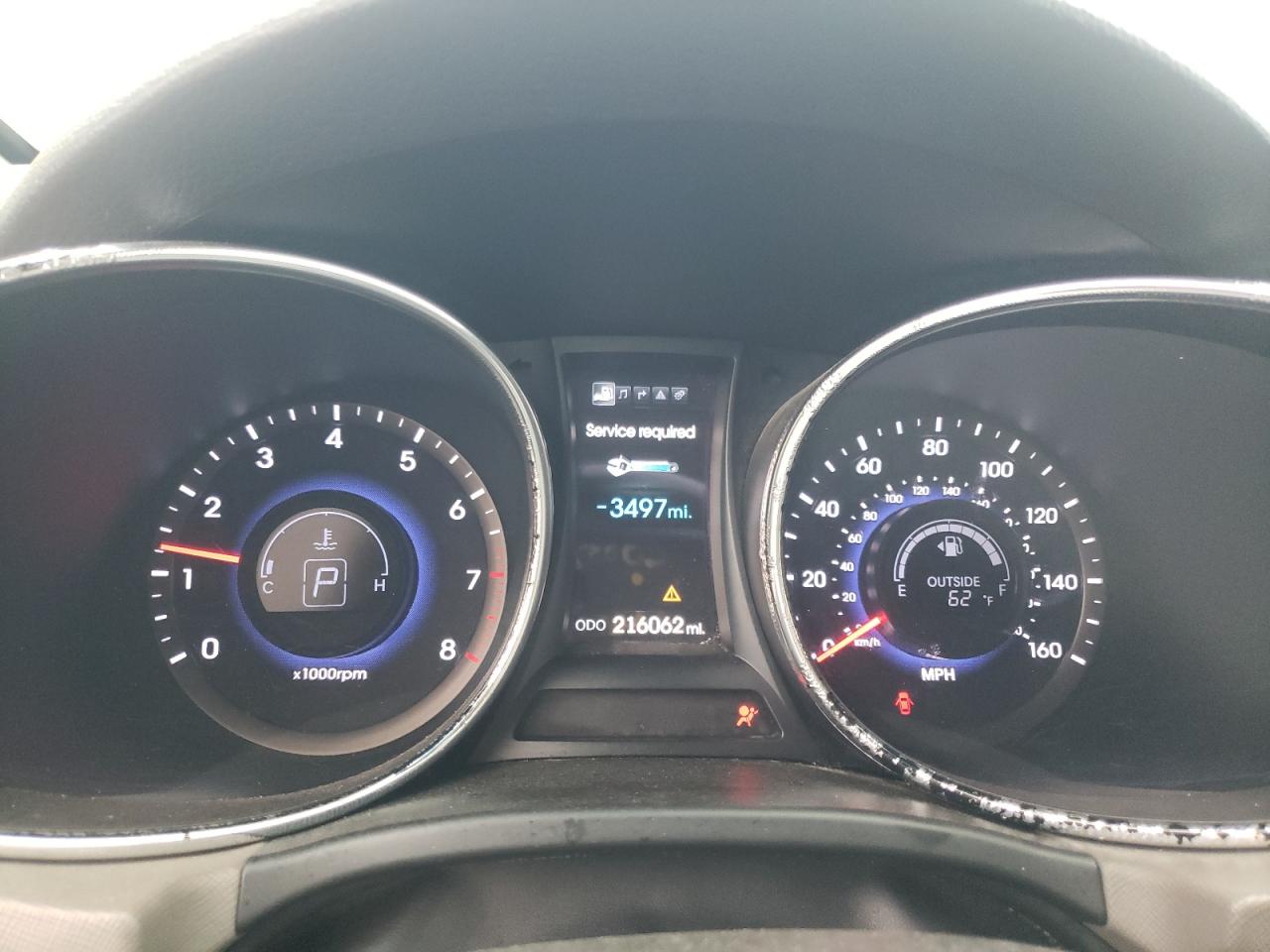 2013 Hyundai Santa Fe - Image 9