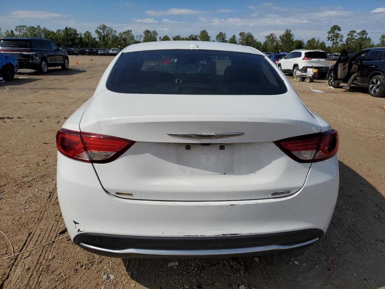 2015 Chrysler 200 Limited VIN: 1C3CCCAB7FN602237 Lot: 79455894