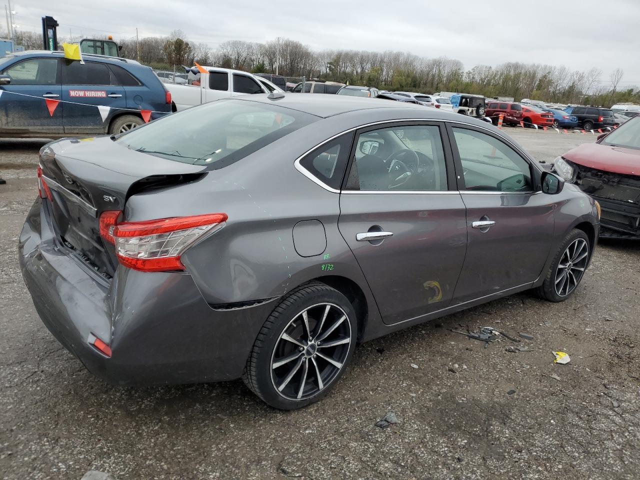 2015 Nissan Sentra - Image 3