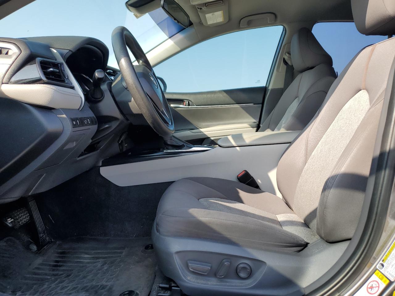 2019 Toyota Camry - Image 7
