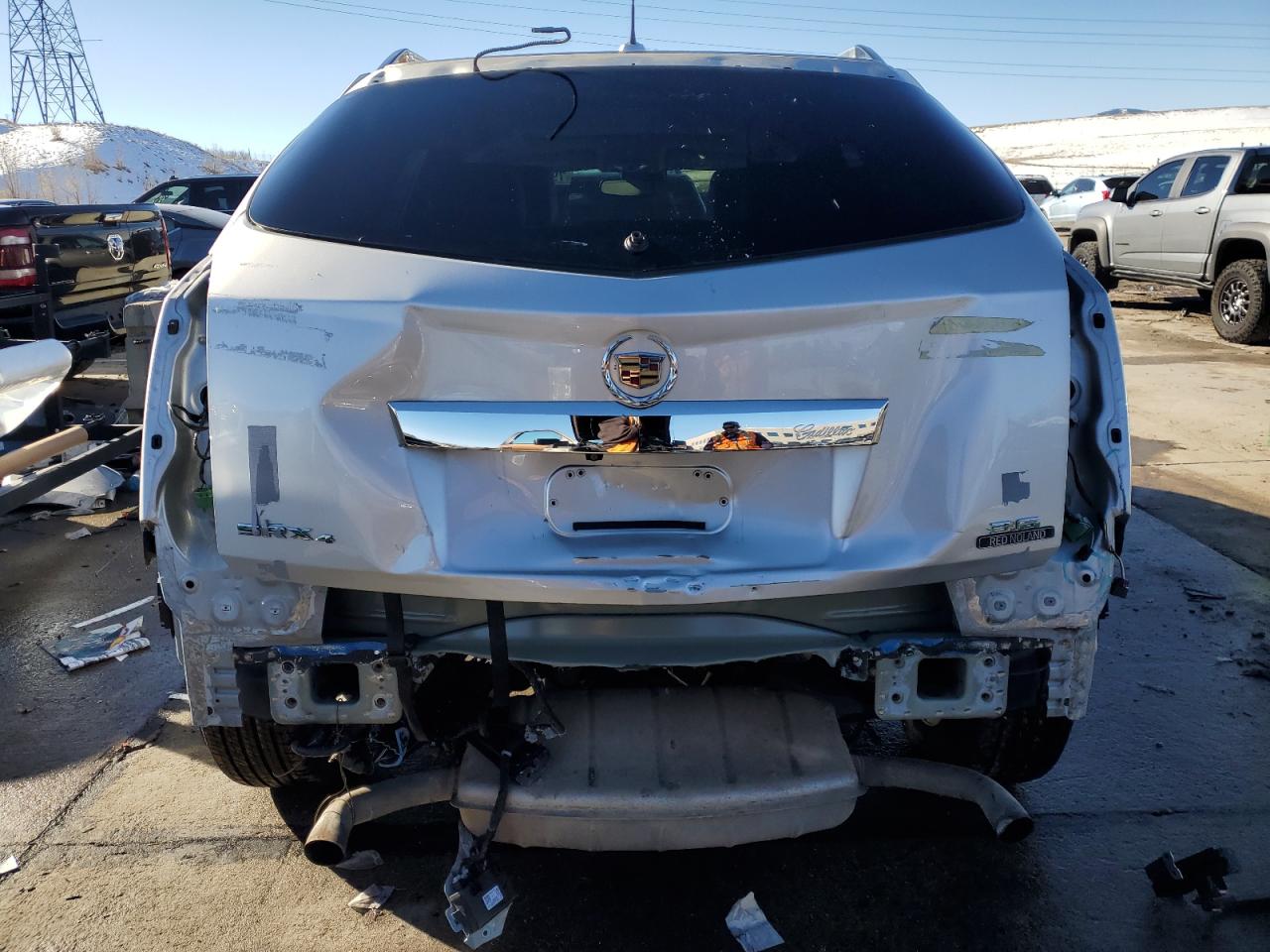 VIN 3GYFNEE33GS526048 2016 CADILLAC SRX no.6