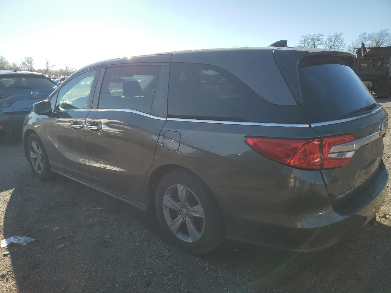 2019 Honda Odyssey - Image 2