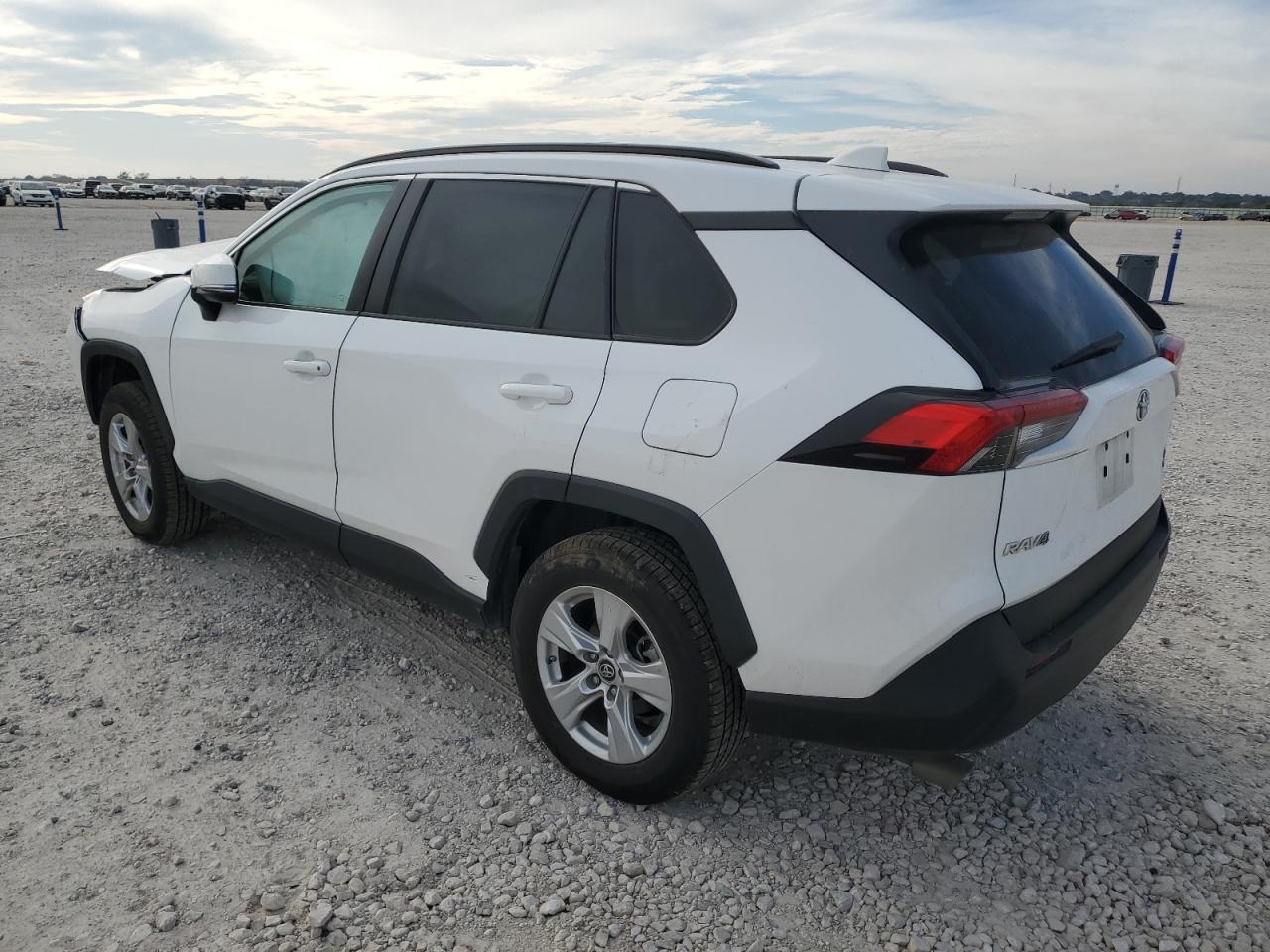 2019 Toyota RAV 4 - Image 2
