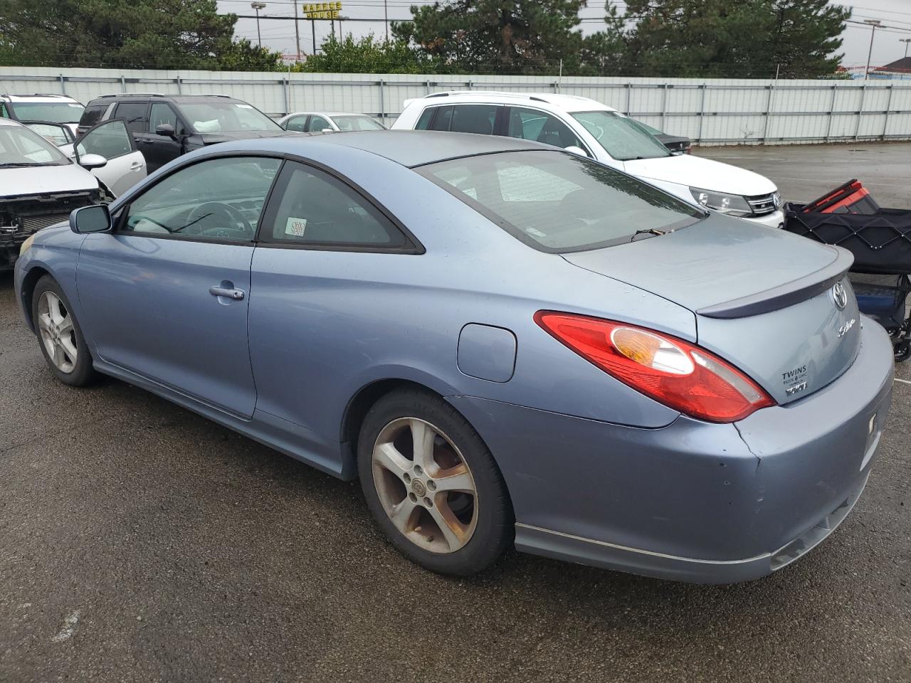 2006 Toyota Camry Solara - Image 2
