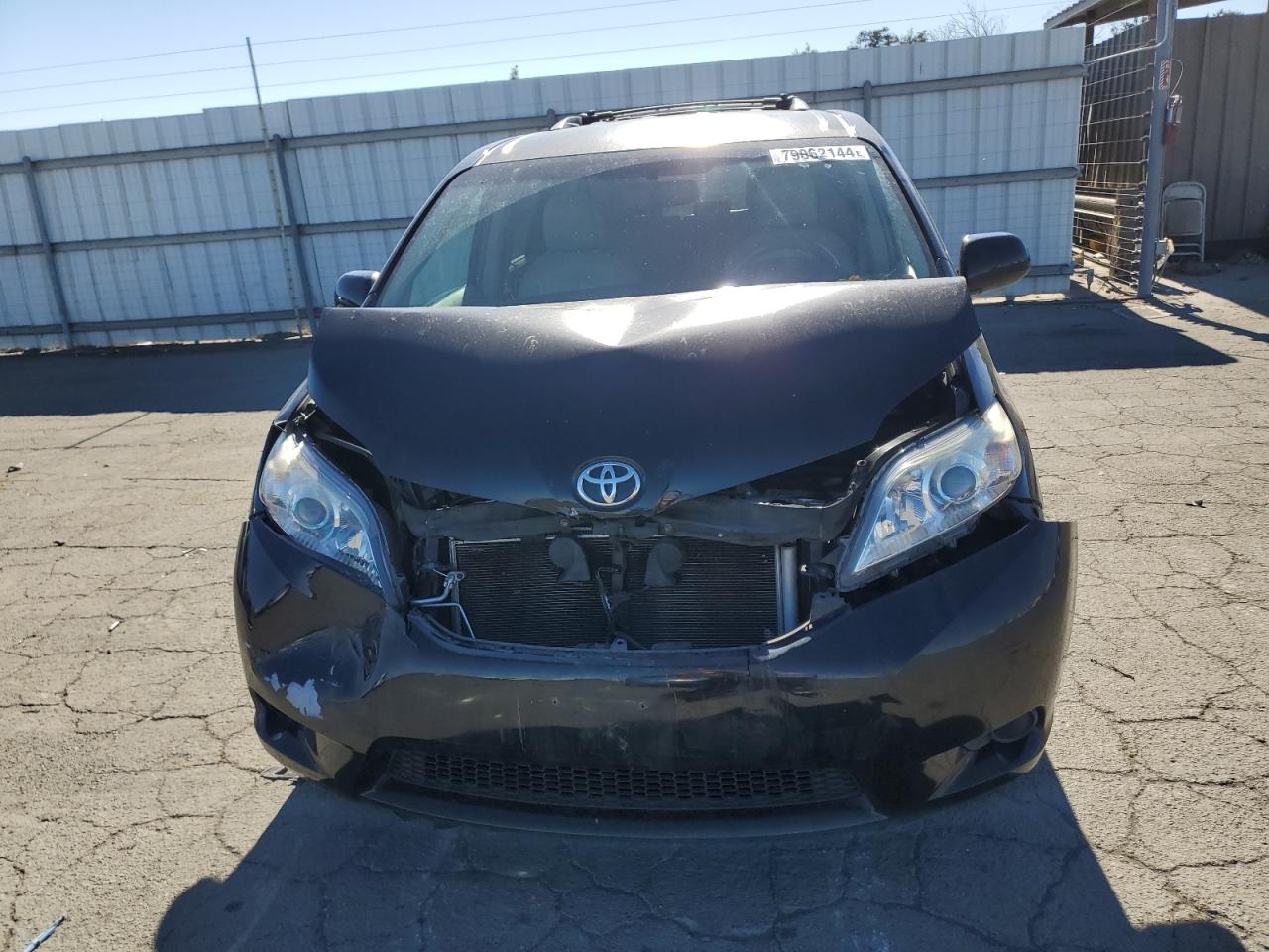 2011 Toyota Sienna - Image 5