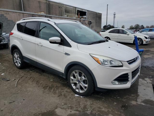  FORD ESCAPE 2016 Белый