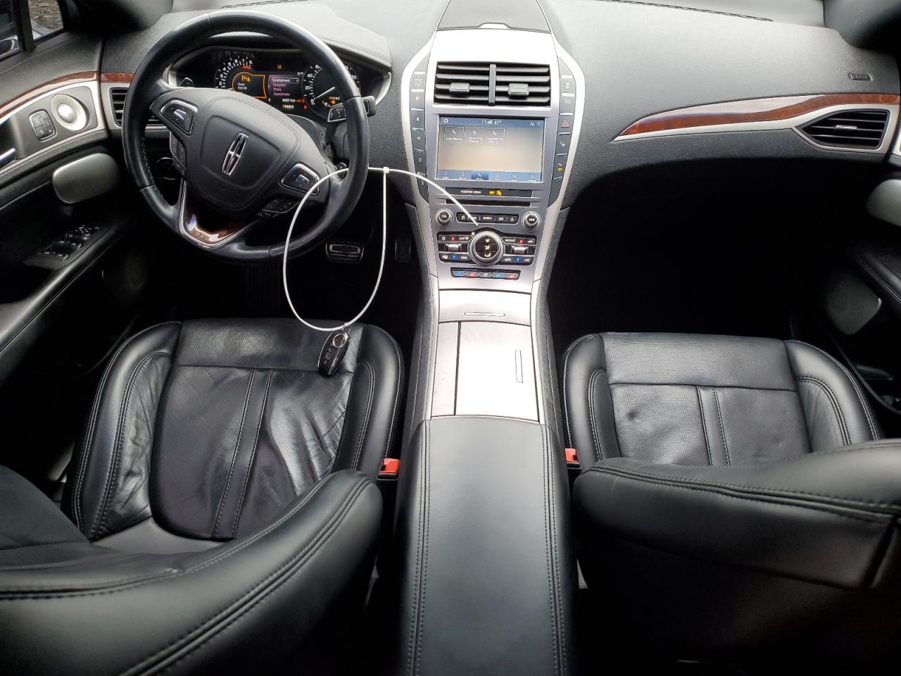 2020 Lincoln MKZ - Image 8