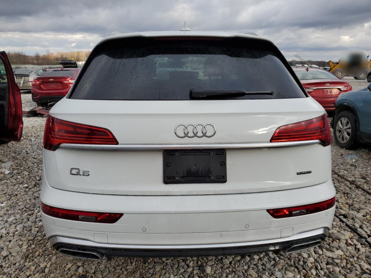 2023 Audi Q5 - Image 6