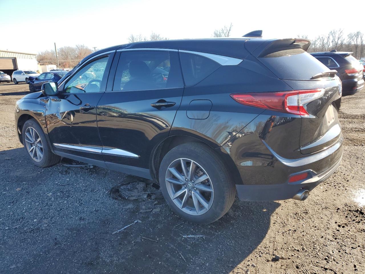 VIN 5J8TC2H58KL022010 2019 ACURA RDX no.2