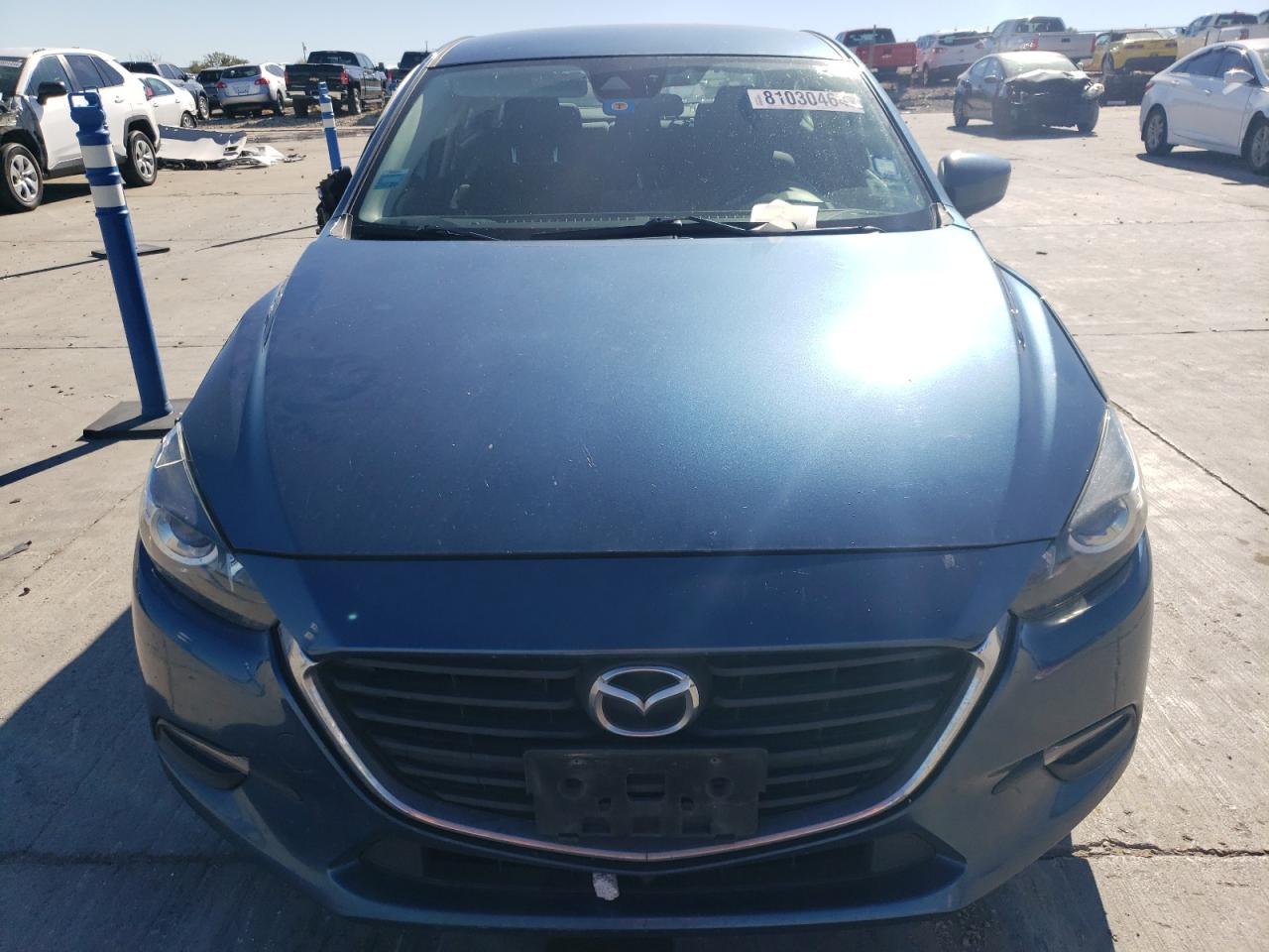 2018 Mazda 3 - Image 5