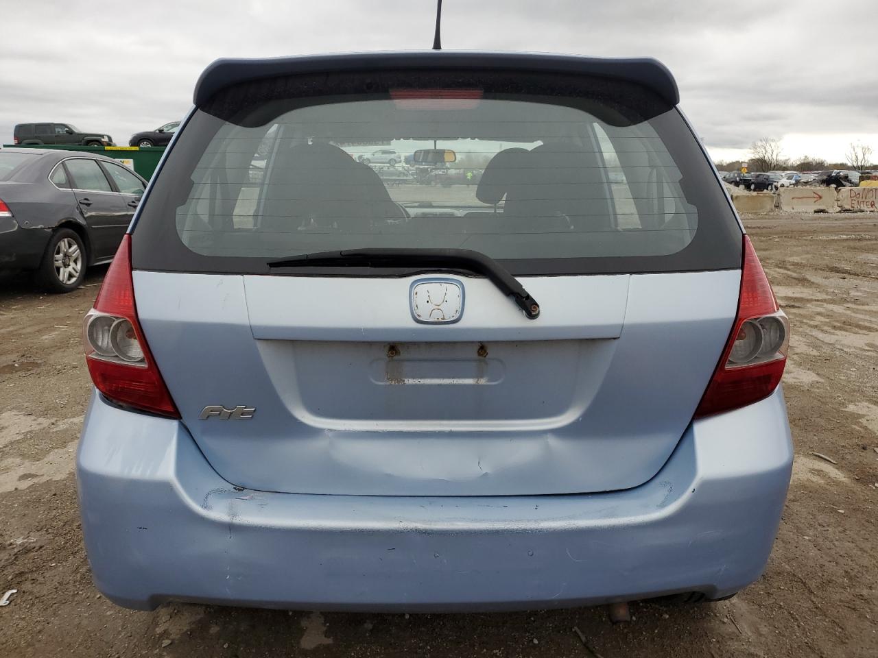 2008 Honda Fit Sport VIN: JHMGD38668S005232 Lot: 79686474