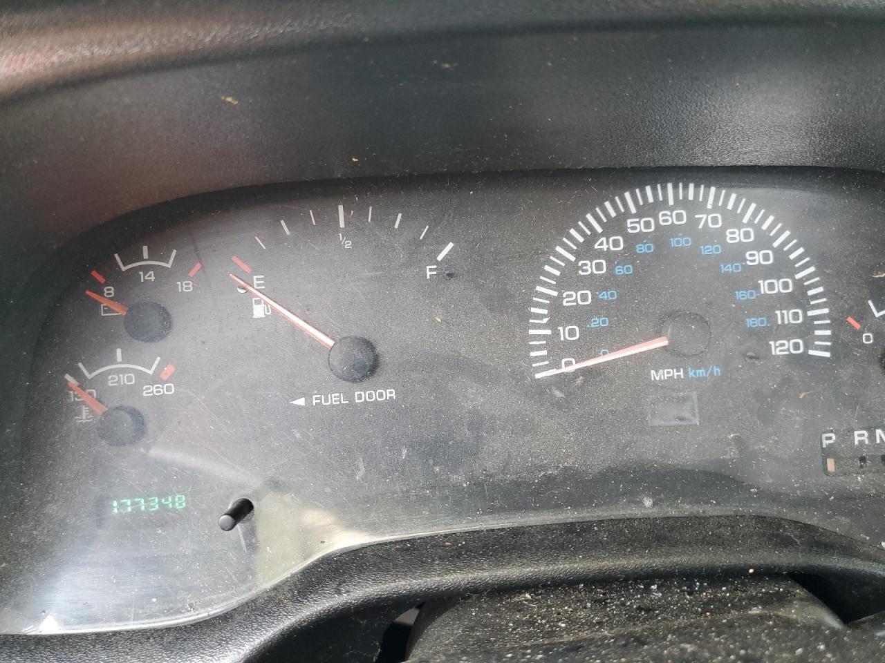 1999 Dodge RAM - Image 9