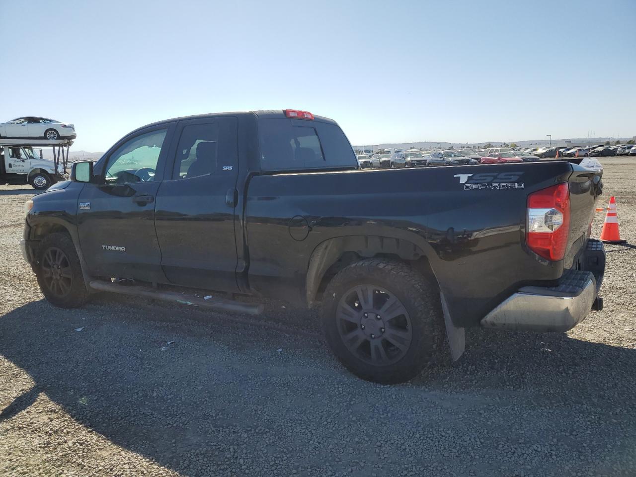 2014 Toyota Tundra - Image 2