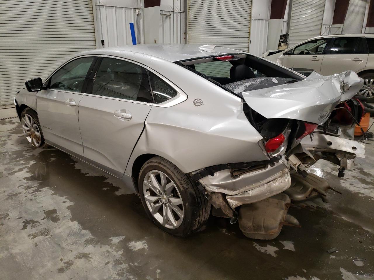 VIN 2G1105S36J9128025 2018 CHEVROLET IMPALA no.2