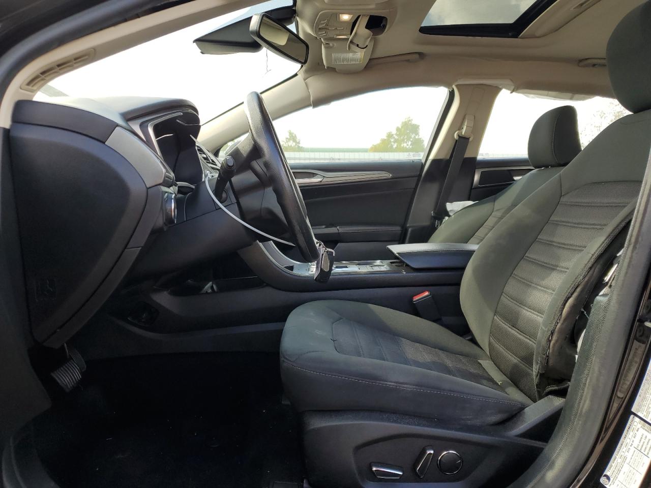 2020 Ford Fusion - Image 7