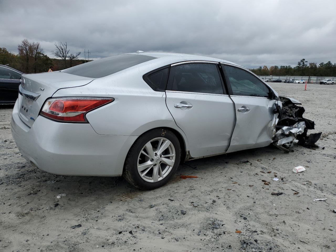2014 Nissan Altima - Image 3