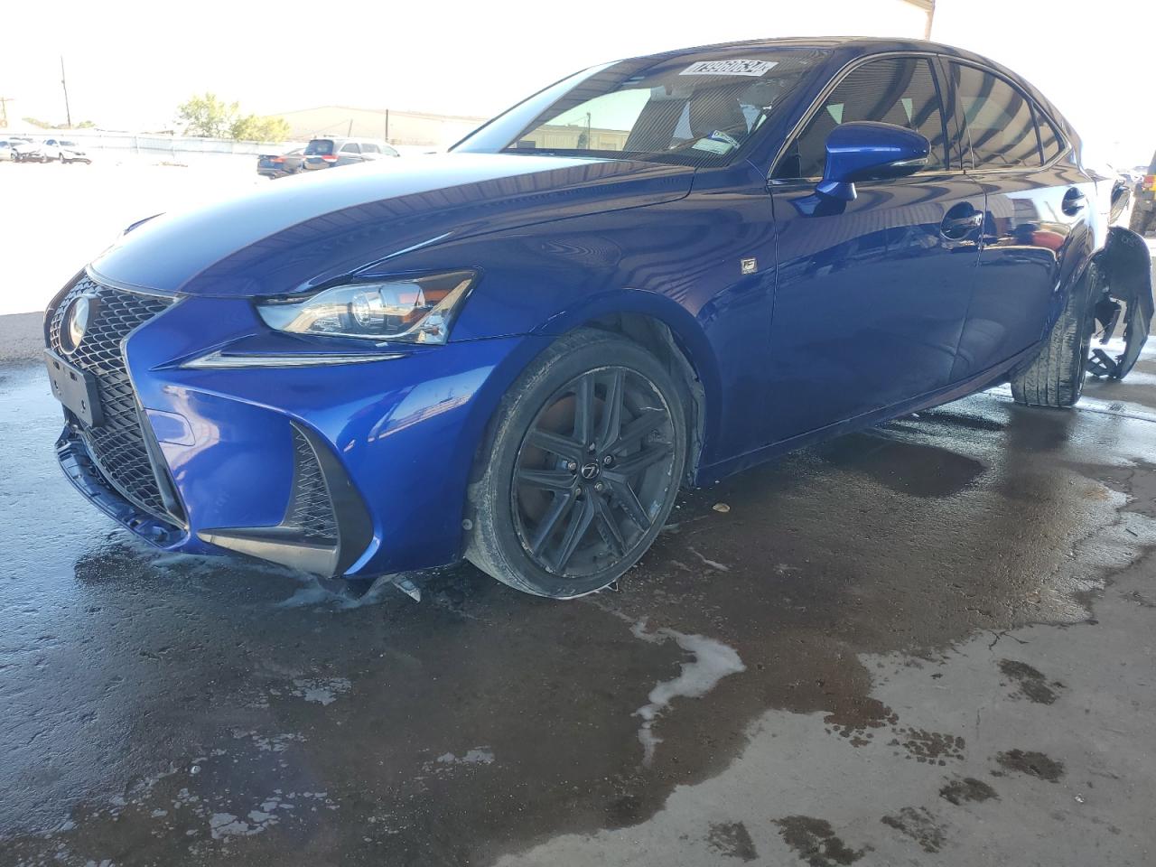 2018 LEXUS IS