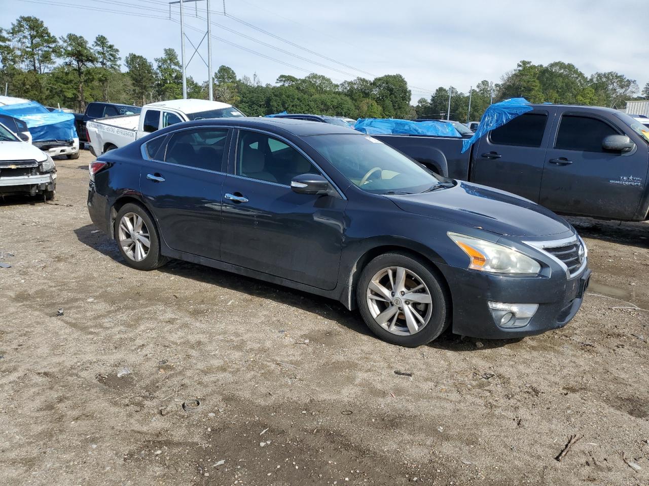 2015 Nissan Altima 2.5 VIN: 1N4AL3AP2FC214512 Lot: 81300524