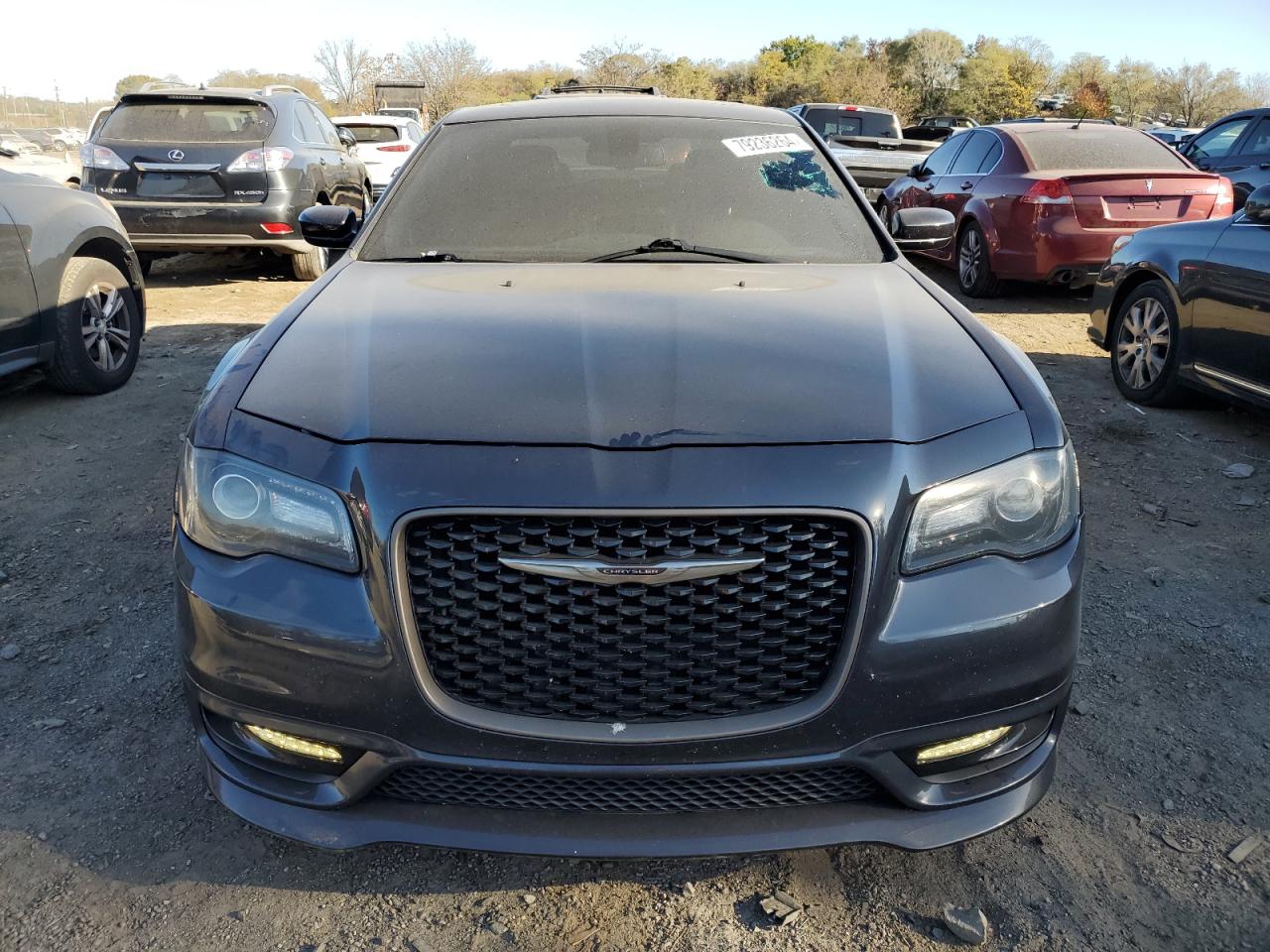 2017 Chrysler 300 - Image 5
