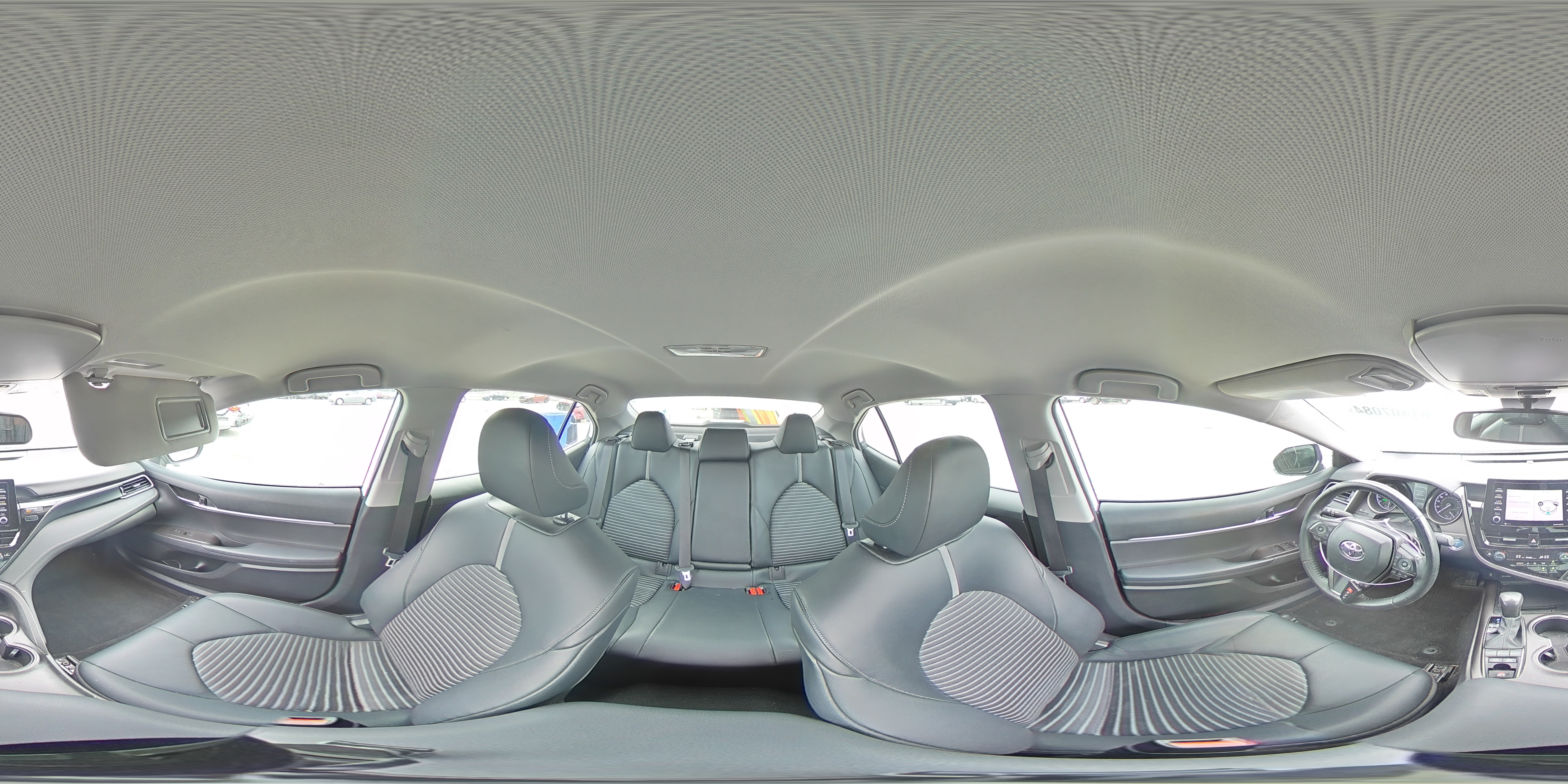2022 Toyota Camry - Image 12