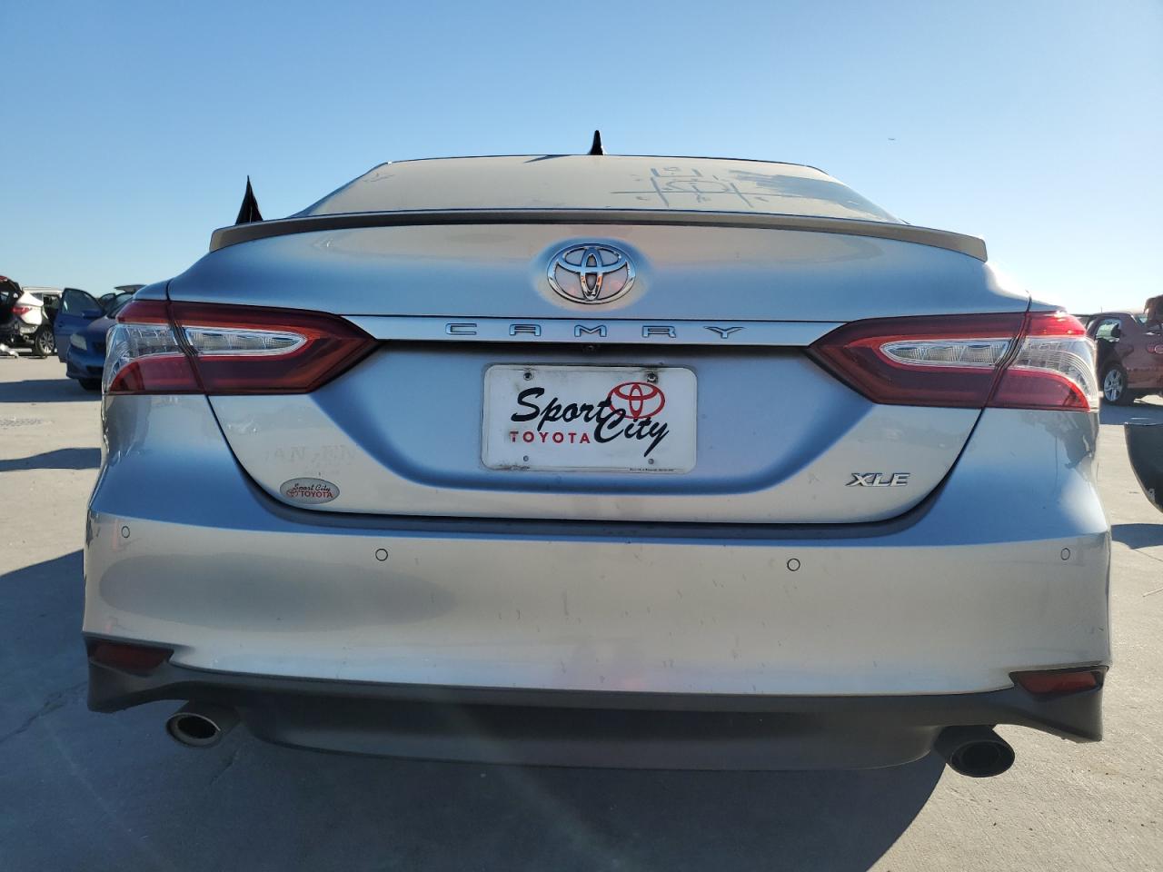 2018 Toyota Camry - Image 6