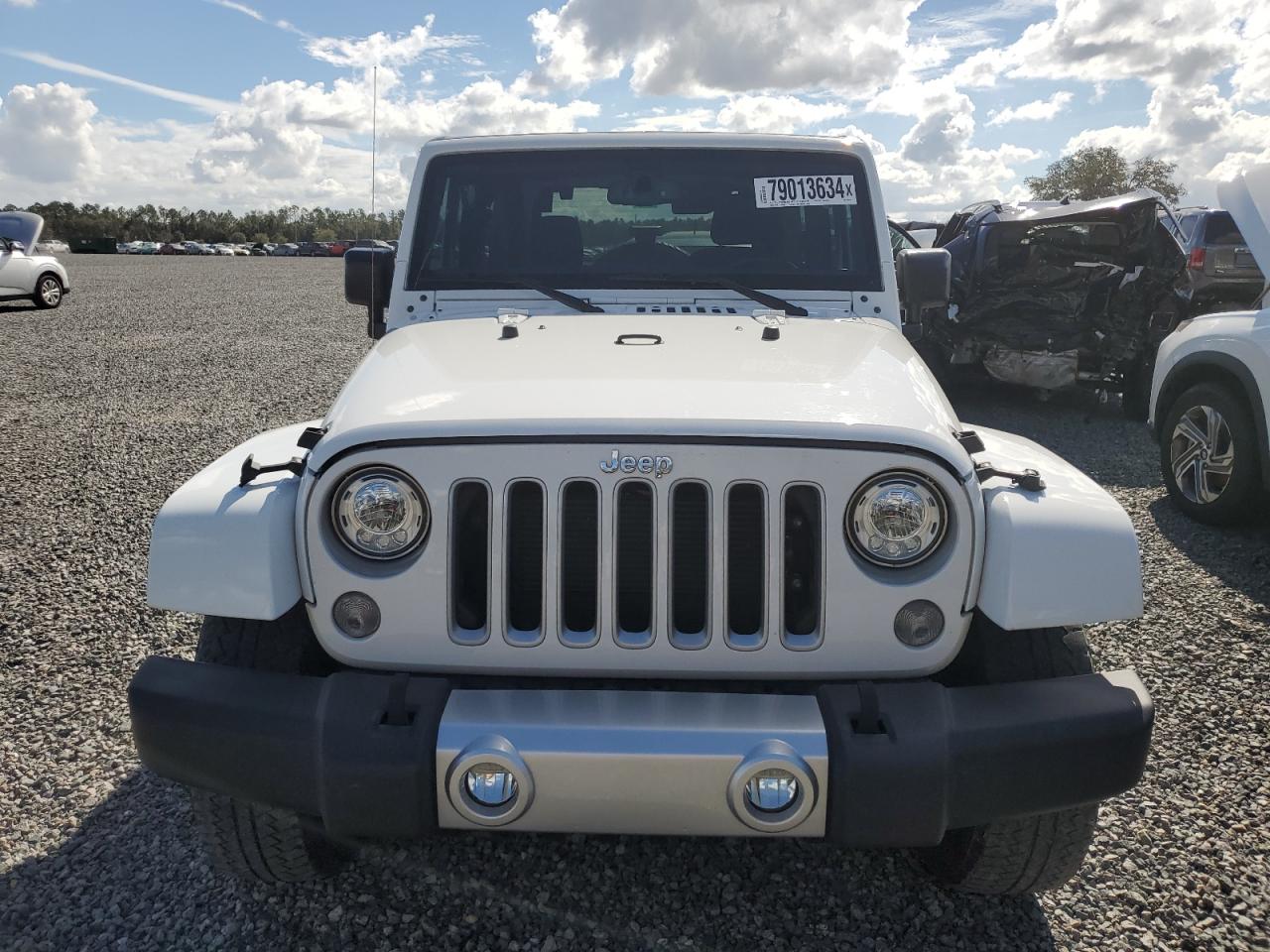 2017 Jeep Wrangler - Image 5