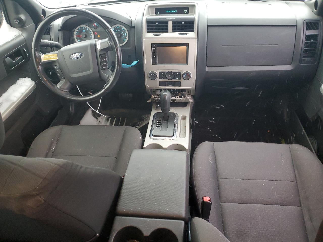 2011 Ford Escape - Image 8