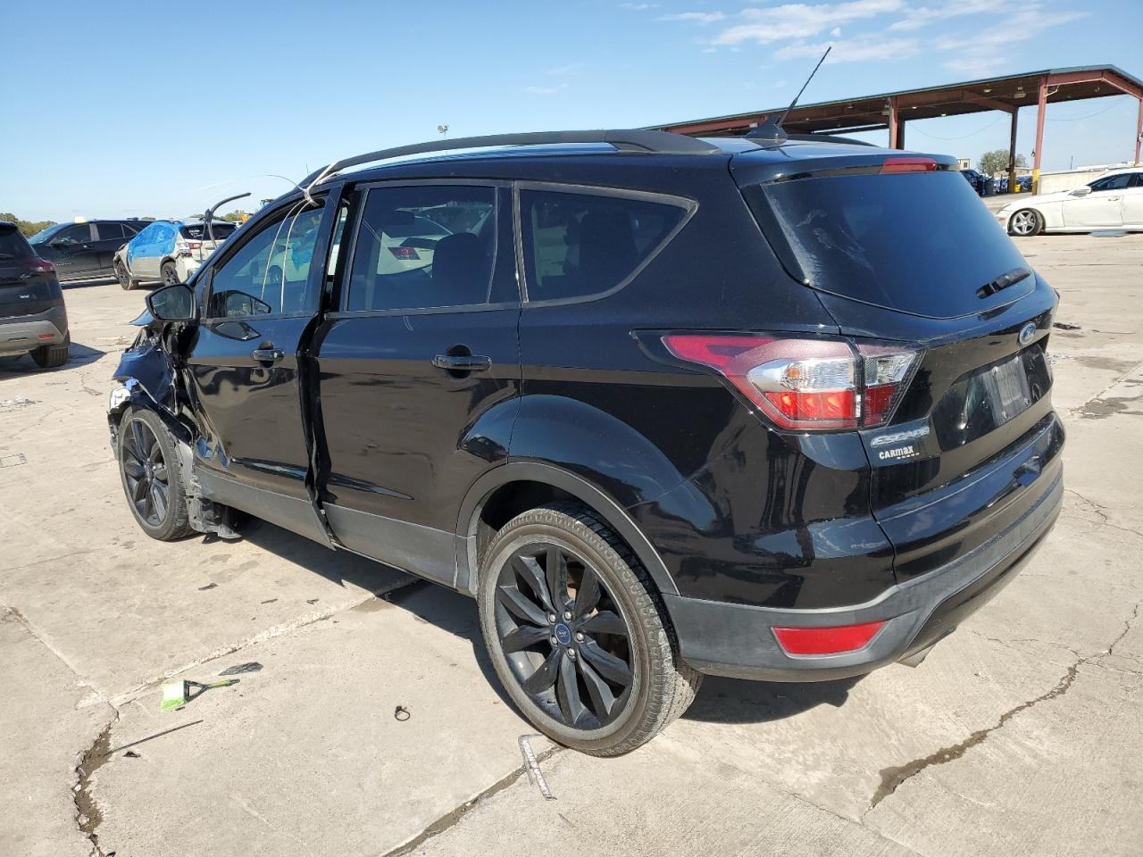 VIN 1FMCU0GD0JUB72349 2018 FORD ESCAPE no.2