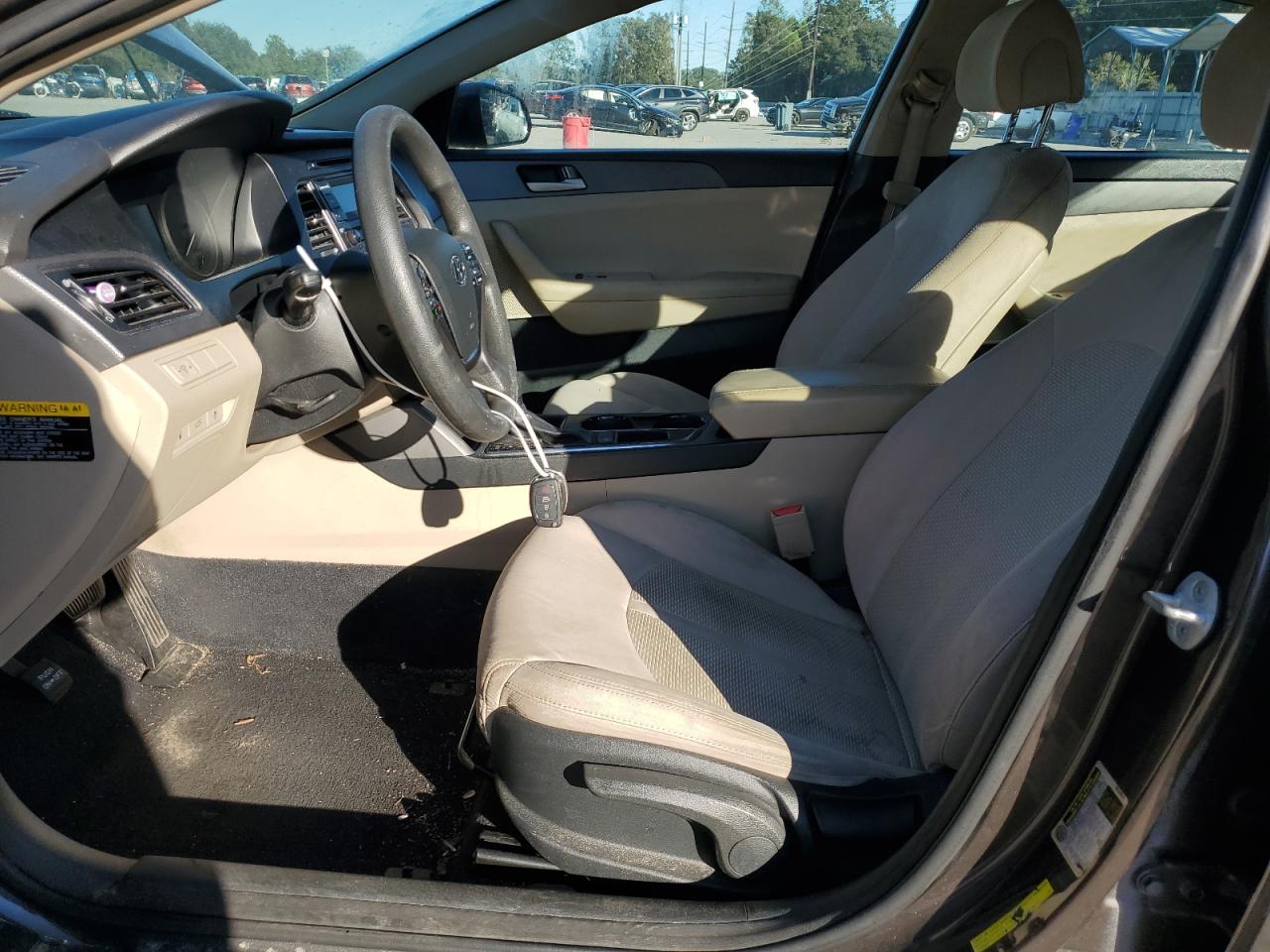 2015 Hyundai Sonata - Image 7