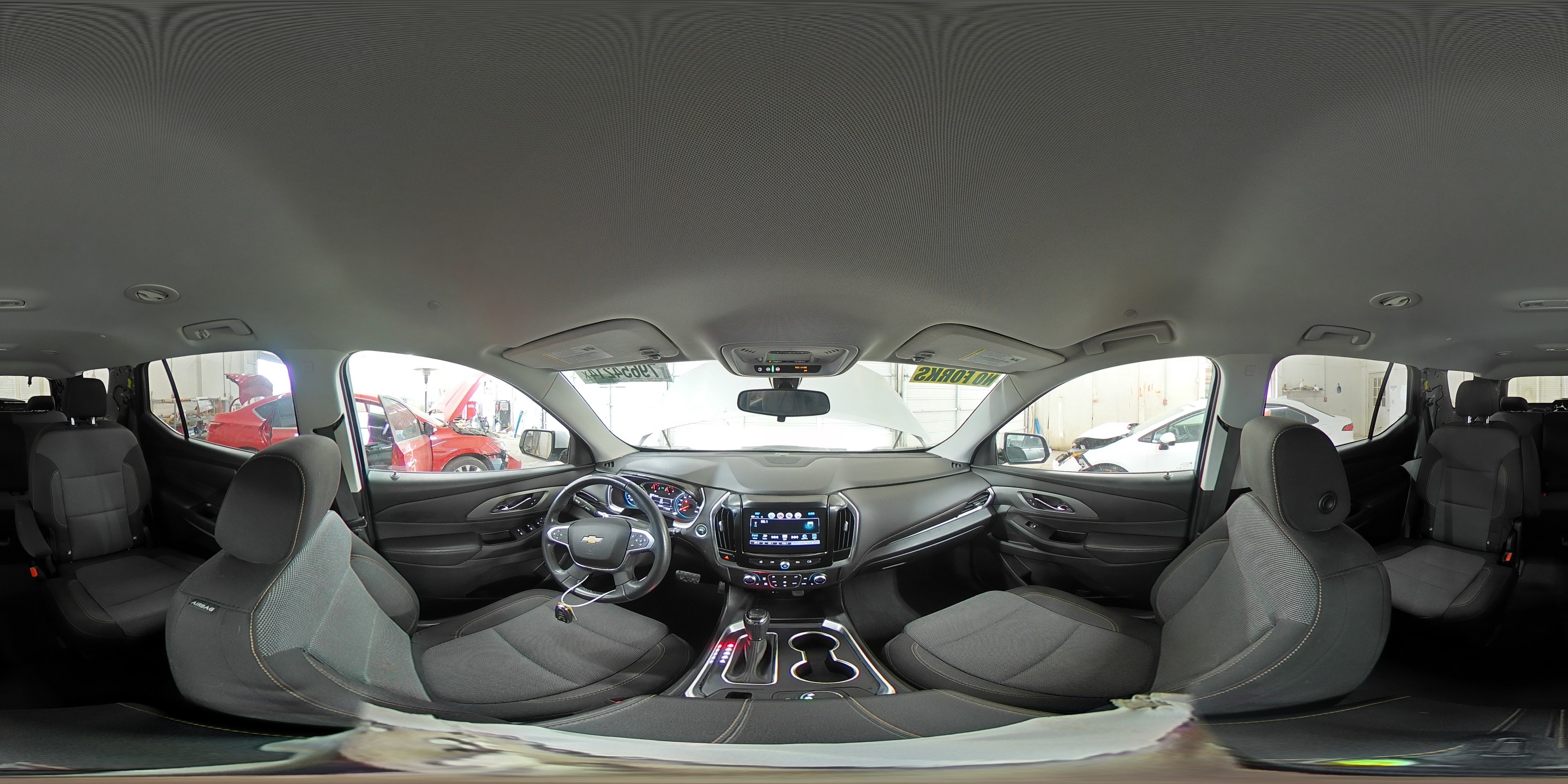 2019 Chevrolet Traverse - Image 16