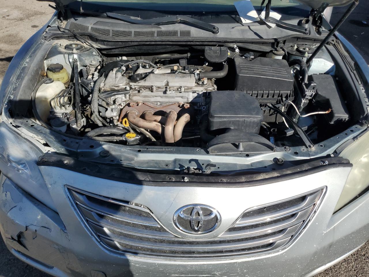 2011 Toyota Camry - Image 11