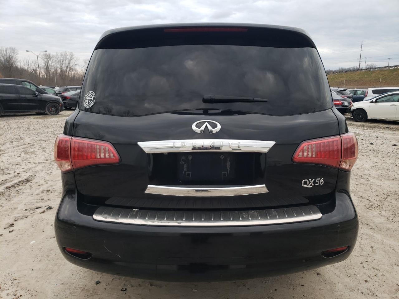 2012 Infiniti QX56 - Image 6