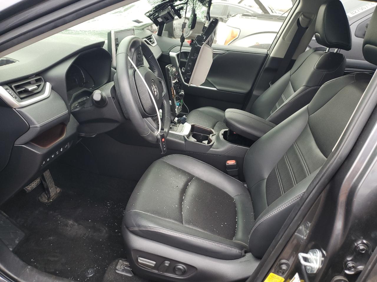 2020 Toyota RAV 4 - Image 7