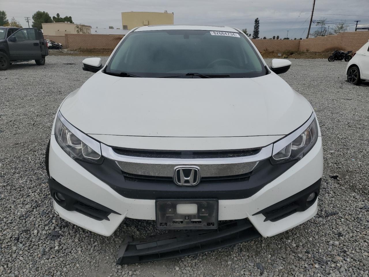 2017 Honda Civic - Image 5